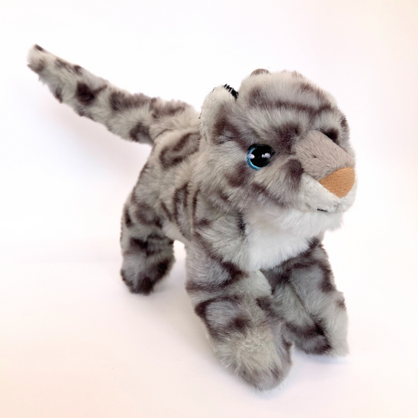 6" Plush Snow Leopard Cub | made with recycled material – Snow